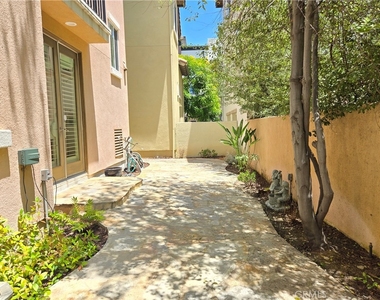 12914 Agustin Place - Photo Thumbnail 30