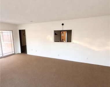 4333 Hillside Drive - Photo Thumbnail 2
