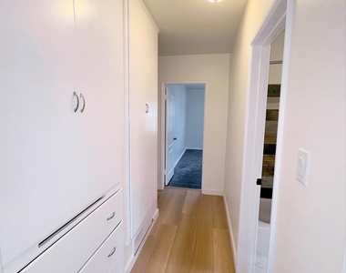836 E Whitcomb - Photo Thumbnail 17