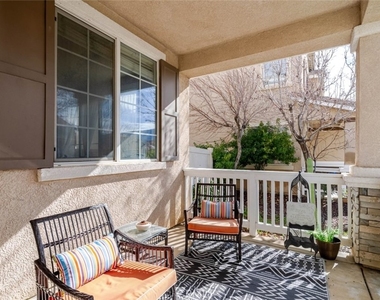 39112 Desert Holly Lane - Photo Thumbnail 2