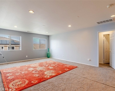 39112 Desert Holly Lane - Photo Thumbnail 18