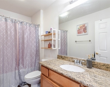 39112 Desert Holly Lane - Photo Thumbnail 27
