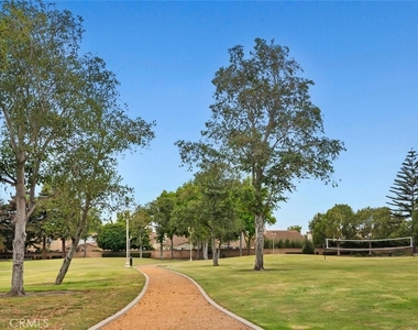 2117 Bermuda Dunes - Photo Thumbnail 31