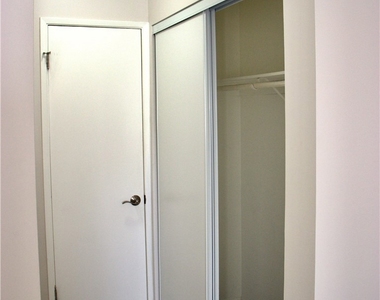 14560 Clark Street - Photo Thumbnail 14