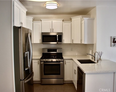 14560 Clark Street - Photo Thumbnail 8