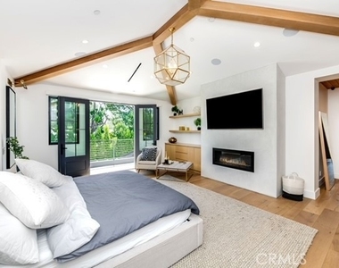 5150 Beeman Avenue - Photo Thumbnail 28
