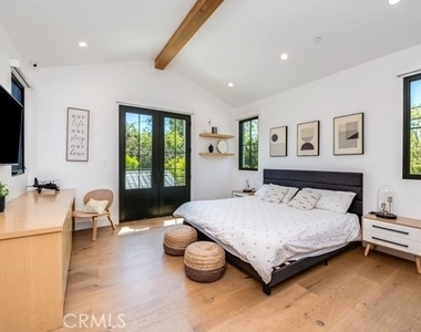 5150 Beeman Avenue - Photo Thumbnail 39