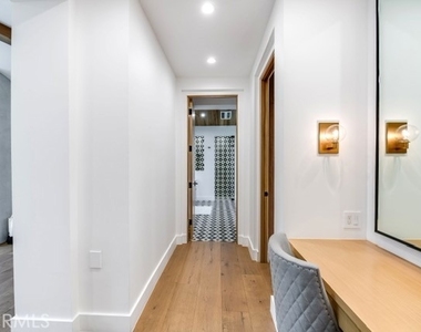 5150 Beeman Avenue - Photo Thumbnail 26