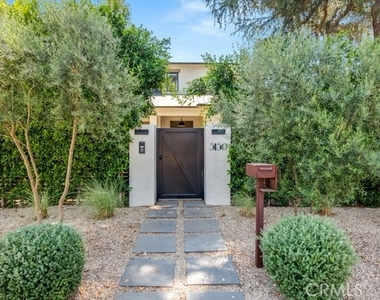 5150 Beeman Avenue - Photo Thumbnail 3