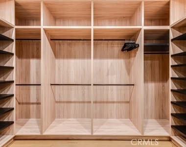 5150 Beeman Avenue - Photo Thumbnail 29