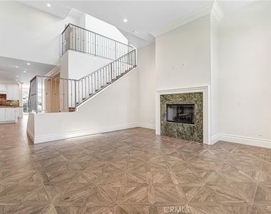 1714 W Oak - Photo Thumbnail 6
