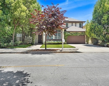 1714 W Oak - Photo Thumbnail 3