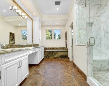 1714 W Oak - Photo Thumbnail 26