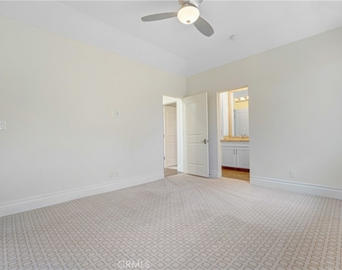 1714 W Oak - Photo Thumbnail 31