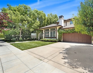 1714 W Oak - Photo Thumbnail 1