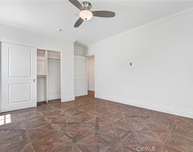 1714 W Oak - Photo Thumbnail 21