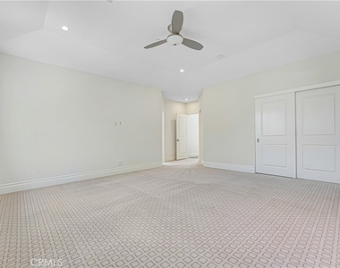 1714 W Oak - Photo Thumbnail 25