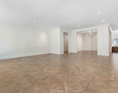 1714 W Oak - Photo Thumbnail 13