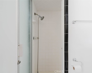 10826 Blucher Avenue - Photo Thumbnail 22