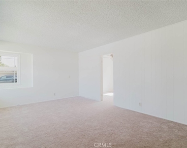 10826 Blucher Avenue - Photo Thumbnail 7