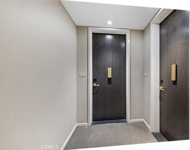 889 Francisco Street - Photo Thumbnail 7