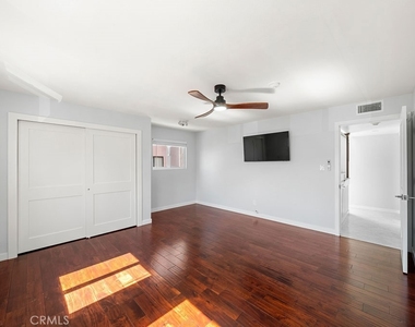 40 15th Street - Photo Thumbnail 18