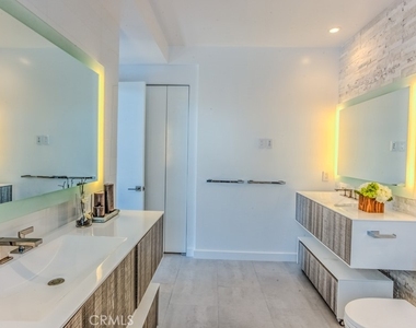 947 4th Street - Photo Thumbnail 10