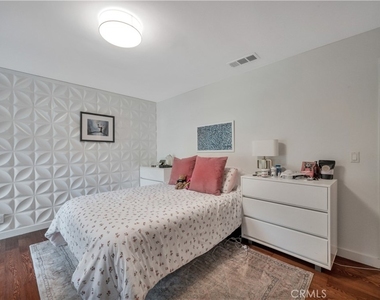 3540 Mountain View - Photo Thumbnail 17