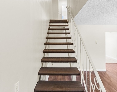 12011 Bailey Street - Photo Thumbnail 22