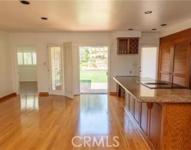 2225 Via Alamitos - Photo Thumbnail 12