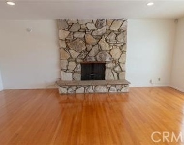 2225 Via Alamitos - Photo Thumbnail 6