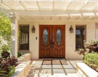 2225 Via Alamitos - Photo Thumbnail 1