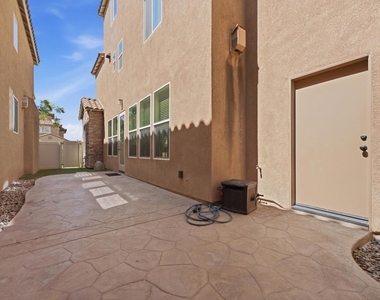 1418 Pershing Road - Photo Thumbnail 24