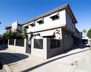 1224 North Mansfield - Photo Thumbnail 1