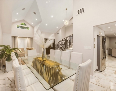 4561 Grandview - Photo Thumbnail 12