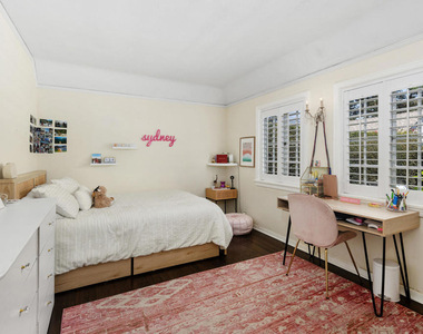 840 Victoria Drive - Photo Thumbnail 20