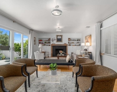2030 N Altadena Drive - Photo Thumbnail 4