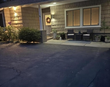 2030 N Altadena Drive - Photo Thumbnail 53
