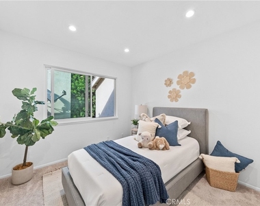 51 Ashbrook - Photo Thumbnail 16