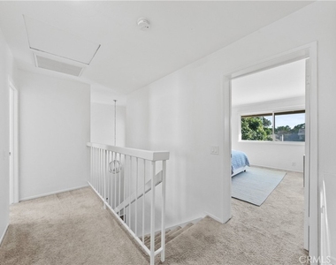 51 Ashbrook - Photo Thumbnail 12