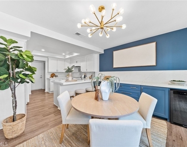 51 Ashbrook - Photo Thumbnail 8