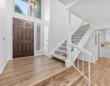 51 Ashbrook - Photo Thumbnail 15