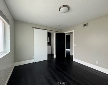 28 Deerwood - Photo Thumbnail 19