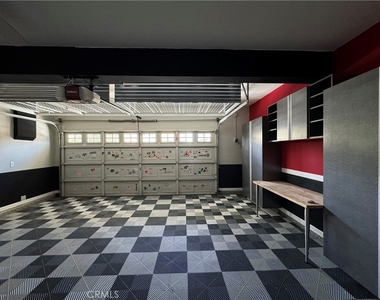 28 Deerwood - Photo Thumbnail 27
