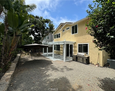 28 Deerwood - Photo Thumbnail 25