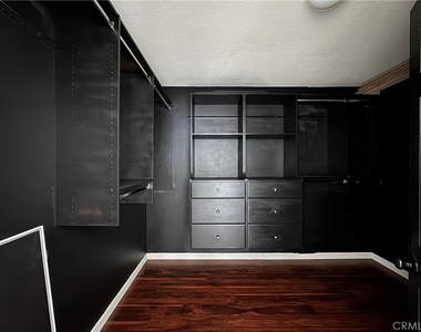 28 Deerwood - Photo Thumbnail 16