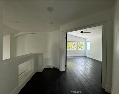 28 Deerwood - Photo Thumbnail 17