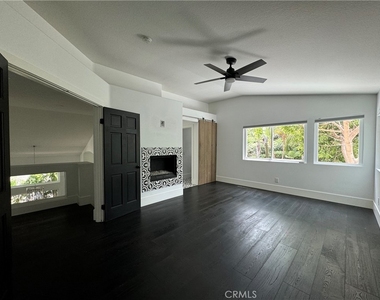 28 Deerwood - Photo Thumbnail 13