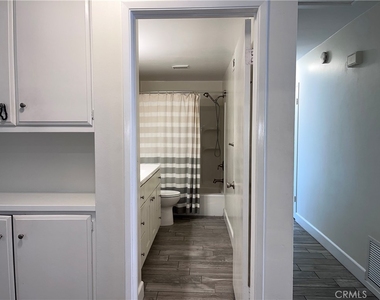 20371 Running Springs Lane - Photo Thumbnail 16