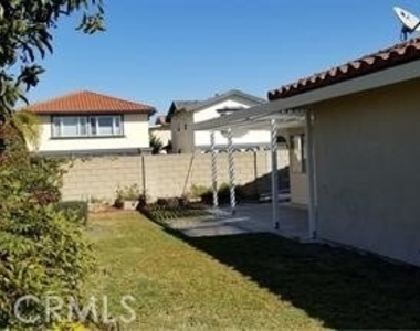 20371 Running Springs Lane - Photo Thumbnail 4